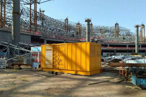 虎林发电机出租如何判断空气滤清器是否需要更换？