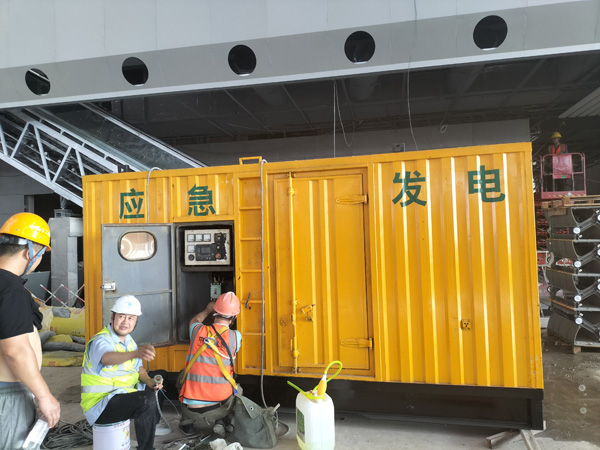 虎林怎样判断空气滤清器是否需要更换？