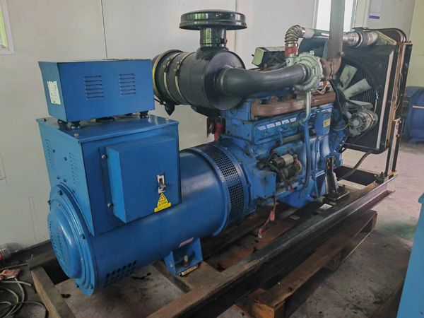 虎林100kW柴油发电机组使用多级机油有哪些优缺点？